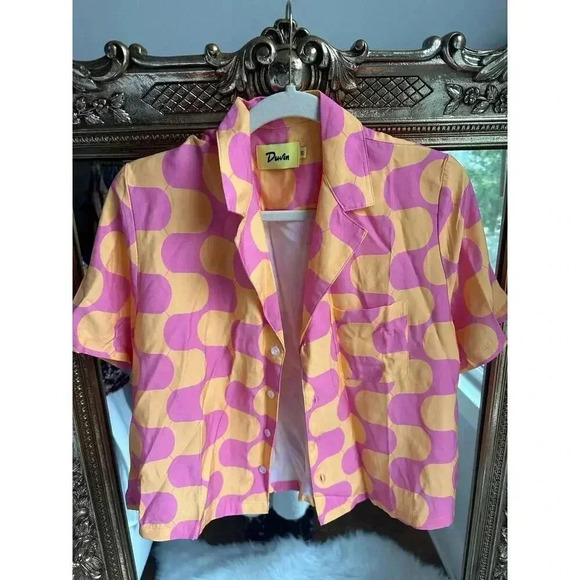 Duvin Design Golden Hour Crop Buttonup Pink NEW NWOT - Picture 5 of 7